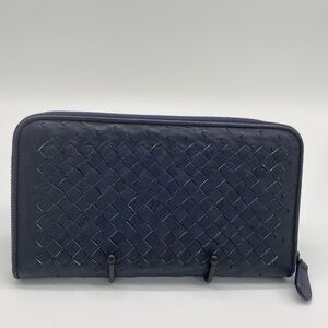 NEW Bottega Veneta Navy Intrecciato Ostrich Leather Long Zip Wallet